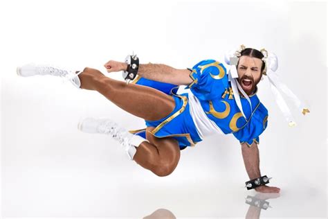 Street Fighter 10 Chun Li Cosplays That Look Just Like The Game