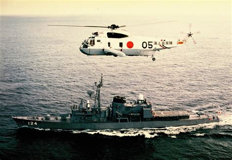 銀時提督 on Twitter RT JMSDF mrh REMEMBRANCE 70TH みんなが思う10年前の海上自衛隊