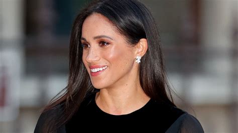 Meghan Markle's £25,000 birthday jewels revealed | HELLO!