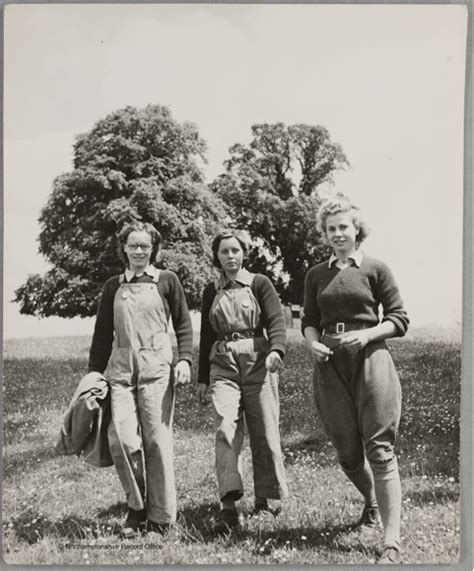 Ww2 Photo Gallery A Photographic Journey Of Joining The Wla Womens