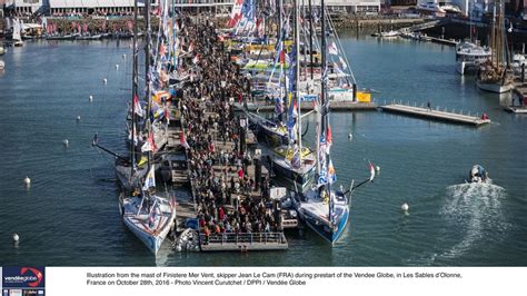 Le Vendée Globe Veut Mettre Ses Visiteurs Au Vert Les Echos