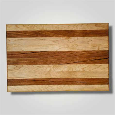 Edge Grain Cutting Board - Maple & Cherry – Chipdog Woodworking