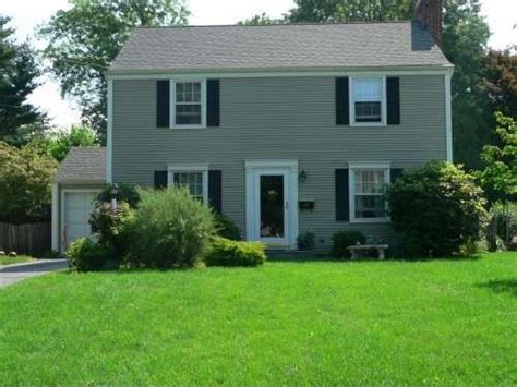 12 Knollwood Rd West Hartford Ct 06110 See Est Value Schools And More