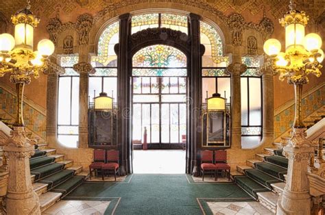 Interior Design Decorato Dell Atrio A Palau De La Musica Barcellona