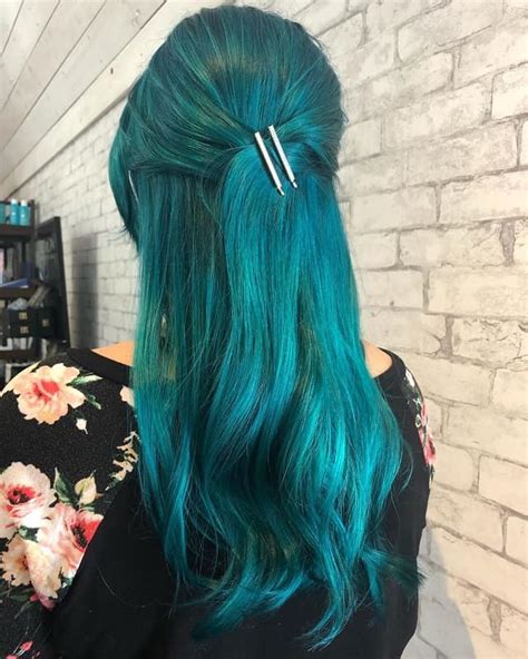 15 Best Teal Blue Hair Ideas to Copy in 2021