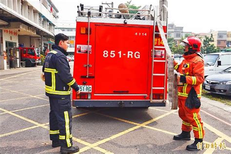 小水箱車頂架水帶 救火更快 地方 自由時報電子報