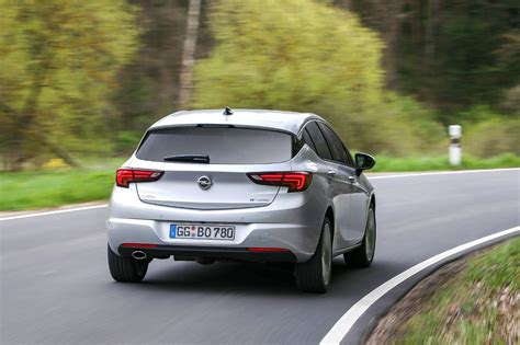 Opel Astra Biturbo Cdti Cv Para Un Di Sel Din Mico Y De Bajo Consumo