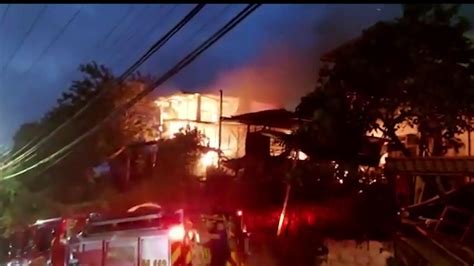 Tn Un Incendio Consume Tres Casas Por Completo V Deo Dailymotion