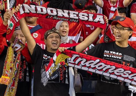 Kehadiran Suporter Timnas Indonesia Jadi Sorotan Jelang Laga Melawan