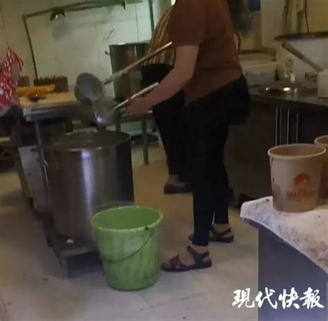 “实在太好吃了！”小s狂赞这家网红粥店，后厨竟是这般模样澎湃号·媒体澎湃新闻 The Paper