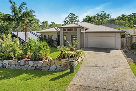 4 Malouf Place Maudsland Qld 4210 Price Tracker