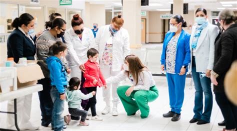 Encabeza Rub Enr Quez Entrega De Medicamentos Oncol Gicos Al Hospital