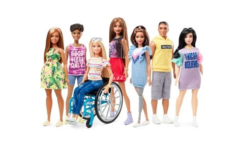 Mattel выпустят кукол Барби на инвалидной коляске и с протезами - LeMonade