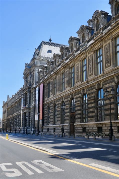 Empty Rue de Rivoli Paris with Landen Louvre Louvre paris Musée