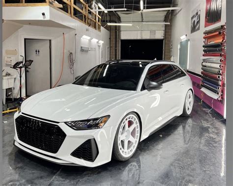 Audi RS6 Avant White with New White D12-R Wheels - Vivid Racing News