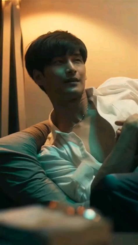 𝖪𝗂𝗇𝗇𝖯𝗈𝗋𝗌𝖼𝗁𝖾 𝐈𝐂𝐎𝐍𝐒 Kinnporsche the series TikTok mile apo hot style Thai actor Cute gay couples