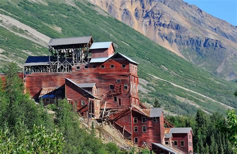 Kennicott Ghost Town – Chitina, Alaska - Atlas Obscura