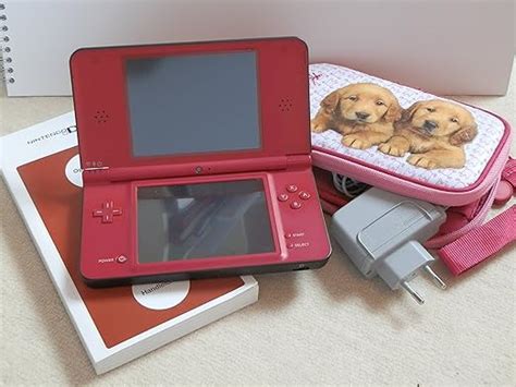 Console Nintendo DSi XL Rouge Inclus New Super Mario Bros Edition