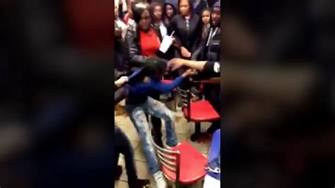 Four Teens Viciously Beat Girl In Brooklyn Mcdonalds As Crowd Cheers