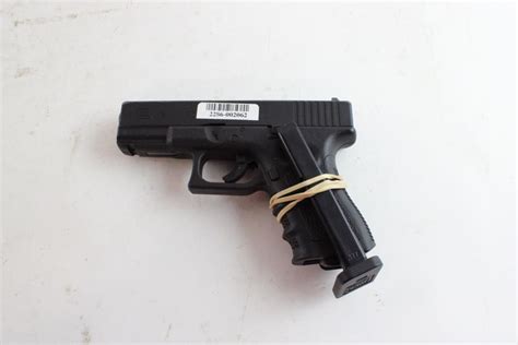 Glock 19 Air Pistol | Property Room