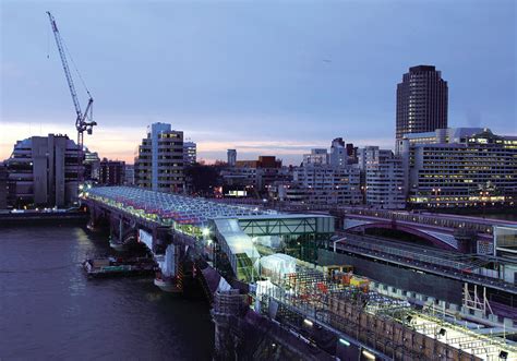 Blackfriars Bridge Station - Tony Gee