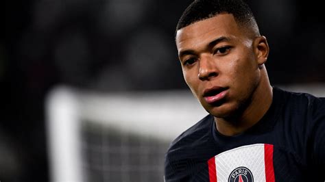 Kylian Mbappé Transfer Saga PSG Receives 200m Offer from Real Madrid