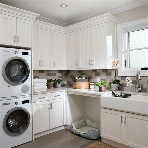 20 Laundry Room Lighting Ideas