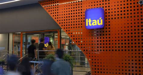 Acionistas do Itaú ITUB4 preparem se R 14 bi em dividendos podem