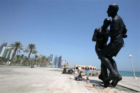 Photos La Statue Du Coup De T Te De Zinedine Zidane Sur Marco