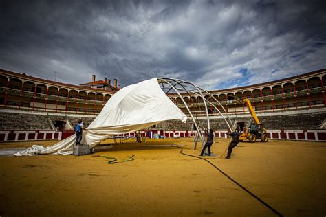 La Plaza De Toros De Valladolid Se Transforma En Una Gran Terraza El