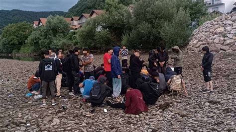 Grani Na Policija Bih I Slu Ba Za Poslove Sa Strancima Nastavljaju