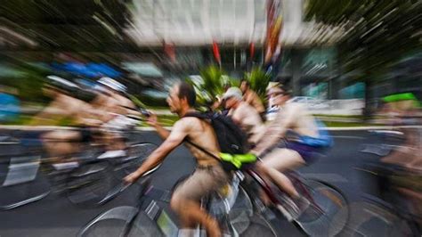 Köln Naked Bike Ride erstmals nach Köln