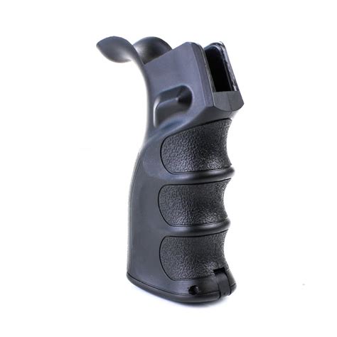 AR 15 Ergonomic Pistol Grip With Beavertail Black