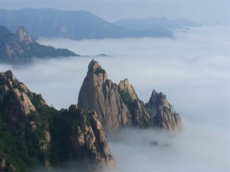 10 National Parks in Korea to Explore For Picturesque Views