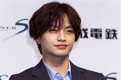 【画像・写真2枚目】中島健人「難しい英語インタビューが、念願の海外ドラマ出演のきっかけに」 女性自身