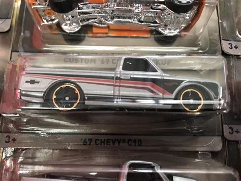 Hot Wheels Chevrolet Trucks 100 Years Complete Set Of 8 83 Silverado Super Nice 1914180659