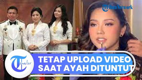 Tetap Unggah Video Saat Ayahnya Ditutut Seumur Hidup Waganet Beri