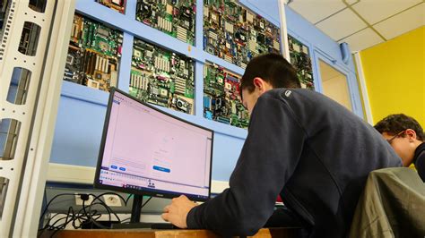 Bac Pro Cybers Curit Informatique Et R Seaux Electronique Ciel