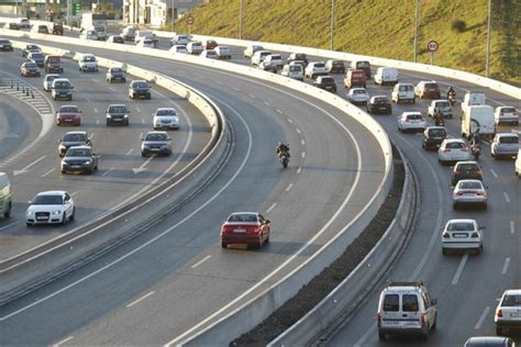 Qué es el Carril VAO Quién puede Circular en él