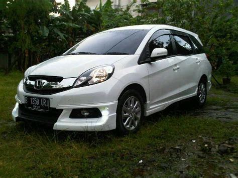 Bodykit Mobilio Rs