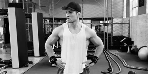 Taron Egerton Shows Off His Jacked Biceps In A Candid Thirst Trap