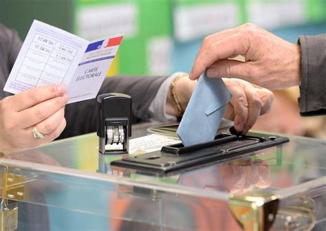 Législatives 2024 à Carhaix Châteaulin Mélanie Thomin Patrick Le Fur