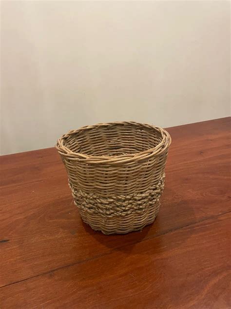 Rattan Plant Basket, Furniture & Home Living, Home Decor, Vases ...