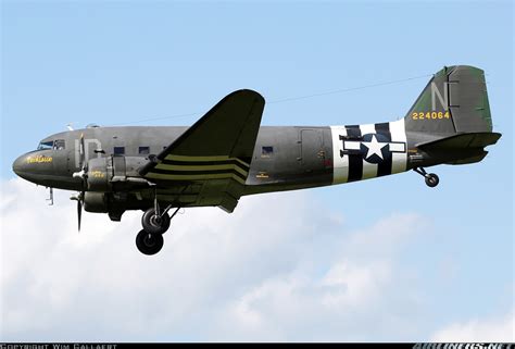 Douglas C-47 Skytrain (DC-3) - Untitled | Aviation Photo #5585107 ...