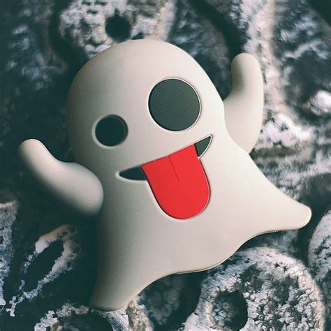 Ghost Emoji Portable Charger Cargador Portátil Fundas Para Teléfono