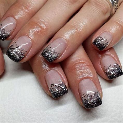 Dazzling New Years Eve Nail Designs To Ring In New Years Eve