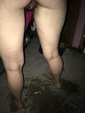 Asian Maid Upskirt Porn Photo