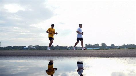 Berita Foto Ajang Virtual Maybank Marathon Anywhere Diikuti