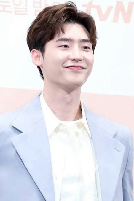 Lee Jong Suk Wiki K Drama Amino