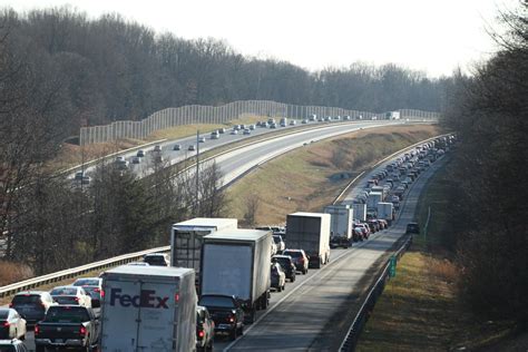 Overturned Tractor Trailer Blocks Traffic On Southbound I 95 At Mile